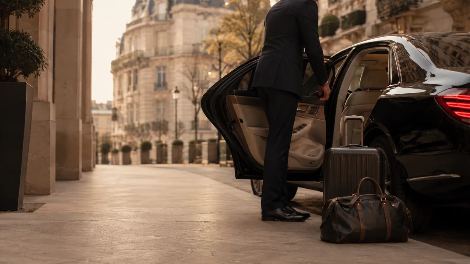 Une expérience d'accueil discrète et chaleureuse pour les clients VVIP à Paris.